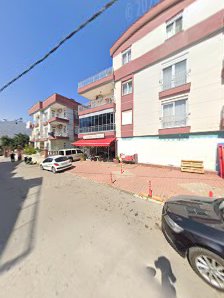 Özdemir Erkek Kuaförü Yerel İşletme fotoğrafı 4