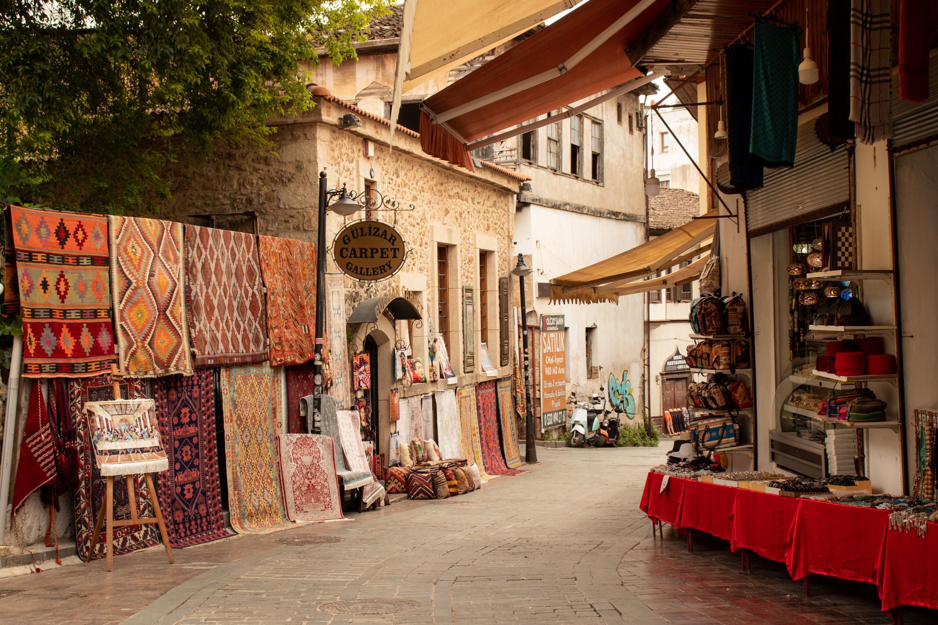 Özdemir Erkek Kuaförü Yerel İşletme fotoğrafı 6